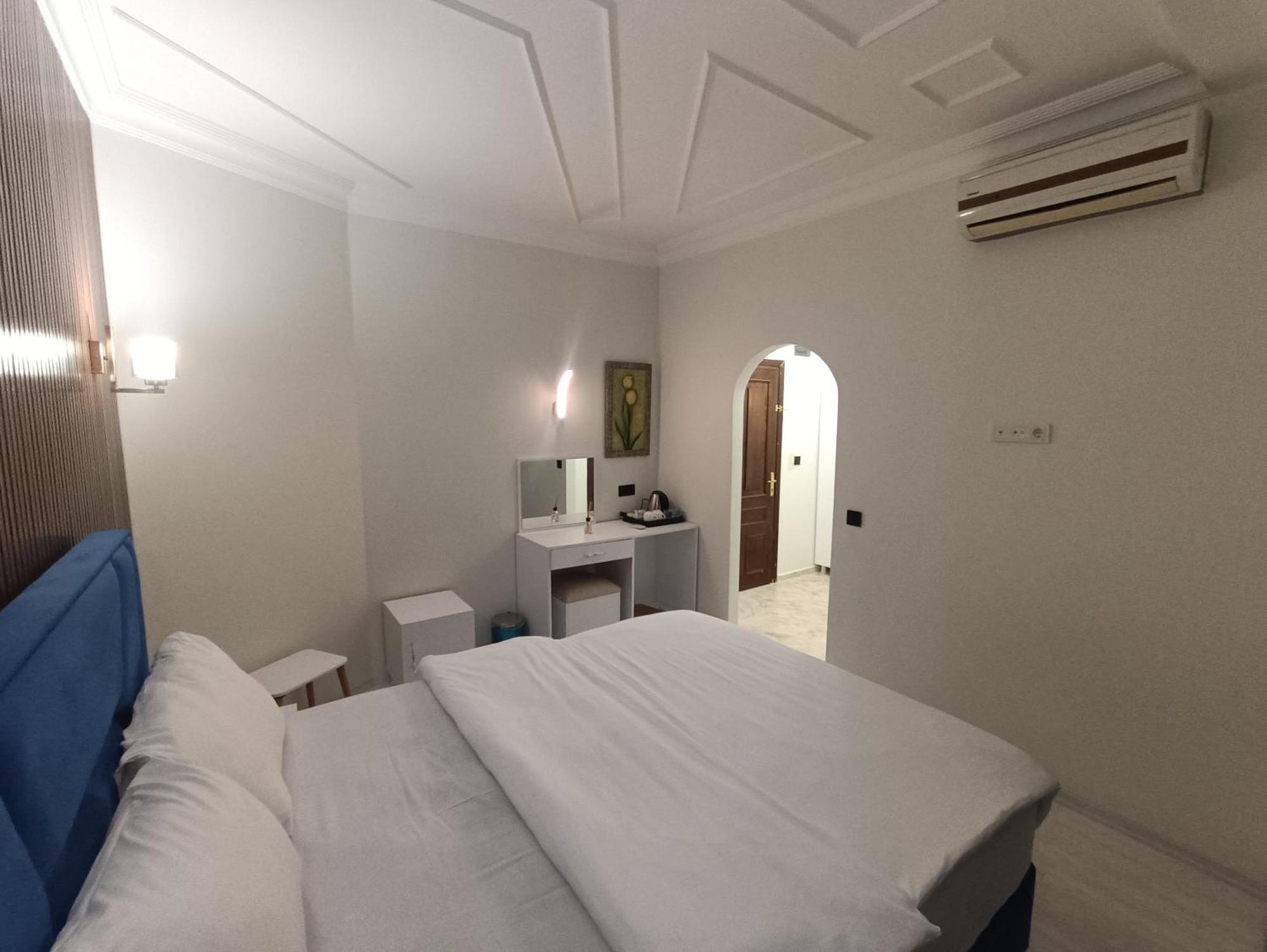 อลาตูก้า อิลิแกนซ์ Hotel อิสตันบูล ภายนอก รูปภาพ